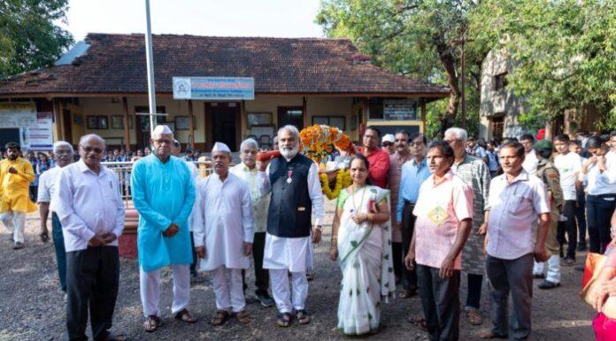 वेंगुर्ले येथील त्रैवार्षिक मराठी साहित्य संमेलनाला ग्रंथदिडीने प्रारंभ