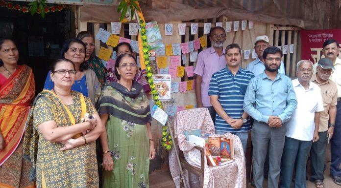 वडाची साल पिपलाक लाव, अनी साहित्याची गोडी लाव रे म्हाराजा!