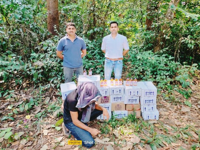 डीगसमध्ये राईत पावणे दोन लाखांची दारू पकडली