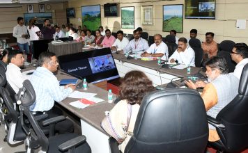 शालेय पोषण आहारात निकृष्ट धान्य पुरविणाऱ्या ठेकेदारांवर गुन्हा दाखल करा – पालकमंत्री डॉ. उदय सामंत