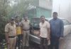 चौकुळ येथे गोवा बनावटीची दारू वाहतूक करणारी कार ताब्यात