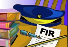 घर मालकाच्या संमतीशिवाय छपराची दुरुस्ती, वासे कौले, रीपा, वासे काढून चार लाखाचे नुकसान