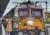 कोकण मार्गावरील मांडवी एक्सप्रेस झाली २६ वर्षाची
