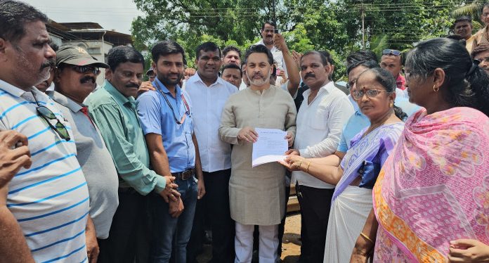 पाग बौध्दवाडी येथील नागरिकांनी अंडर बायपास संदर्भात मांडली कैफियत