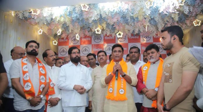 शिवसेना उबाठा चिपळूण तालुकाप्रमुख विनोद झगडे यांचा पदाधिकारी व असंख्य शिवसैनिकांसमवेत शिवसेना पक्षात प्रवेश