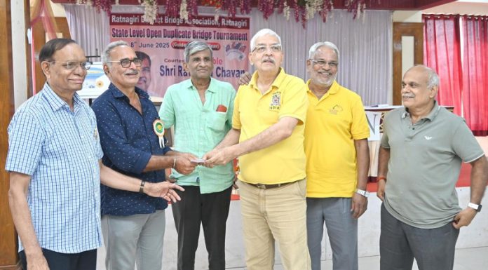 राज्यस्तरीय ब्रिज स्पर्धेत डॉ. हजिरनीस संघाला विजेतेपद