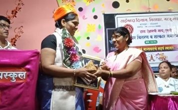ग्रामीण भागातील निरपेक्ष रुग्णसेवेसाठी कोलगावच्या वैद्या सौ. उमा प्रभुदेसाई यांचा गौरव