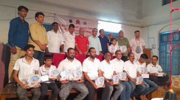 जिल्हा अजिंक्यपद कॅरम स्पर्धेत रत्नागिरीच्या रियाज अकबर अलीला दुहेरी मुकुट