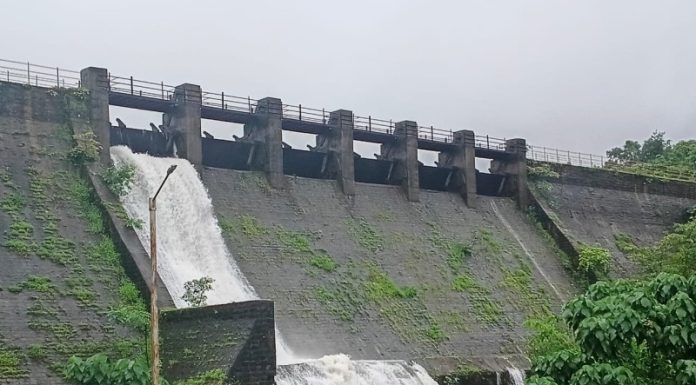 सावंतवाडी शहराला पाणीपुरवठा करणारे पाळणेकोंड धरण ‘ओव्हर फ्लो ‘