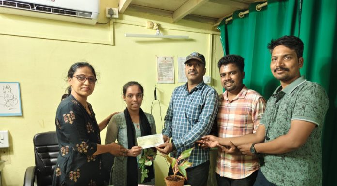 जेईई परीक्षेतील यशाबद्दल अनुजा देसाईचा नवोदय अलुमनी असोसिएशनकडून सत्कार