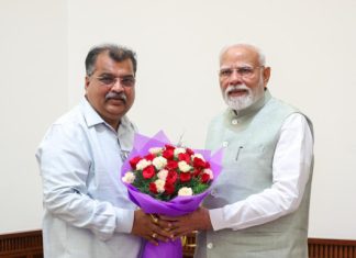 भाजप प्रदेशाध्यक्ष रविंद्र चव्हाण यांनी घेतली पंतप्रधान नरेंद्र मोदींची भेट