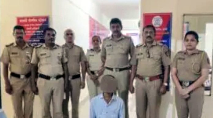 अंगणात कचरा काढणाऱ्या महिलेला अश्लील शिवीगाळ करणाऱ्या तरुणाला कारावास