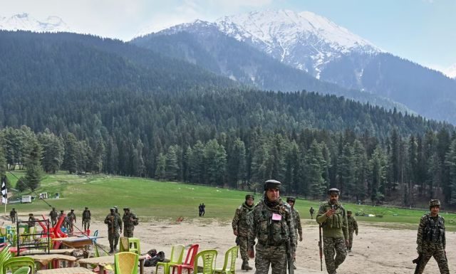 अमेरिकेने पाकिस्तानला दिला जोरदार झटका