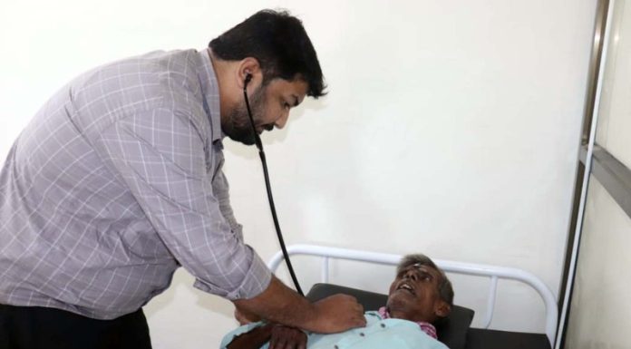 साम्राज्य ग्रुप फाउंडेशन कोकण विभाग आयोजित मोफत आरोग्य शिबिराला उत्स्फुर्त प्रतिसाद