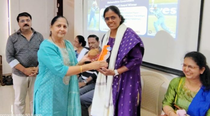 भारतीय महिला क्रिकेट संघाचे प्रतिनिधित्व करणाऱ्या माजी महिला क्रिकेटर सौ. दीपा मराठे यांची नातू इंग्लिश मीडियम स्कूल मार्गताम्हाणे या प्रशालेला सदिच्छा भेट