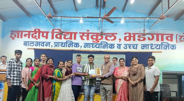 खेड तालुकास्तरीय विज्ञान नाट्यस्पर्धेत ‘रामू झाला स्मार्ट शेतकरी’ नाटिकेला प्रथम क्रमांक