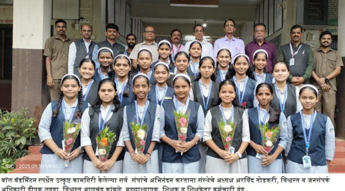 ज्ञानदीप विद्या मंदिर भडगावच्या विद्यार्थिनींचे बॉल बॅडमिंटन स्पर्धेत उज्ज्वल यश