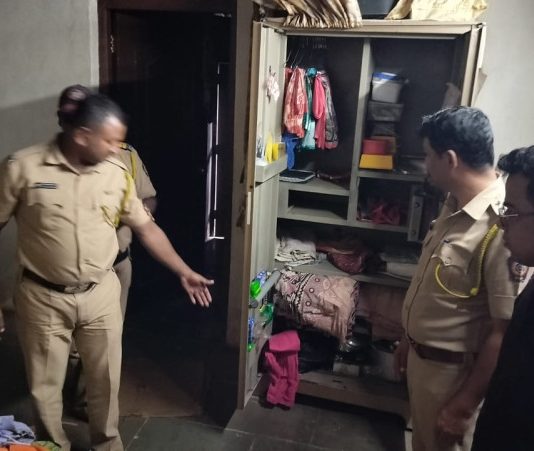 नेर्लेत आठ बंद घरे चोरट्यांनी फोडली : दिड लाख लंपास
