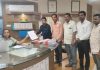 माजी आमदार वैभव नाईक यांच्यावर अॅट्रॉसिटी कायद्यान्वये गुन्हा दाखल करण्याची मागणी