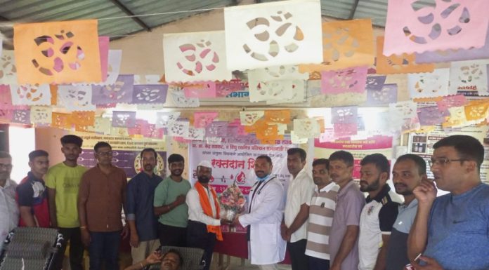 तळकट येथे ‘अष्टविनायक मित्रमंडळ’ आणि ‘सिंधू रक्तमित्र प्रतिष्ठान’च्या वतीने भव्य रक्तदान शिबिर संपन्न!