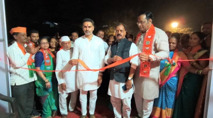 स्थानिक उमेदवारही न मिळालेल्या विरोधकांची बिकट अवस्था;