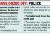 पुणे-मुंबई द्रुतगती मार्गावर उर्सेजवळ ट्रकने ट्रेलरला धडक दिल्याने दोन अवजड वाहनांचा चालक आणि क्लिनरचा मृत्यू झाला.