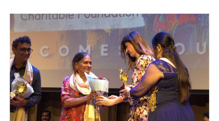 आचल फाउंडेशनचा प्रतिष्ठेचा पुरस्कार सोहळा दिमाखात पार; स्नेहज्योती अंध विद्यालय व उत्तमकुमार जैन गौरवाने सन्मानित