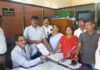 मुख्यमंत्र्यांची स्टेटसद्वारे बदनामी, भाजपाच्यावतीने कारवाईची मागणी
