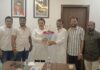आ. निलेश राणे यांनी केले संजू परब यांचे अभिनंदन