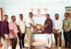 पत्रकार म्हणजे समाजाचा आरसा : प्रसंन्ना देसाई