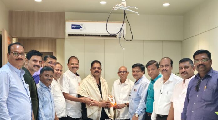 कर्तृत्ववान युवा उद्योजक शैलेशदादा कदम यांचा मराठा सेवा संघाकडून सन्मान