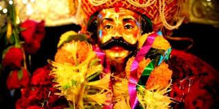 रत्नागिरी : झाडगाव येथील श्रीदेव भैरी देवस्थानच्या शिमगोत्सवासाठी रविवारी वार्षिक सभा