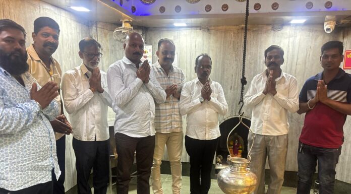 आमदार निलेश राणे यांच्या वाढदिवसानिमित्त श्री देव कुणकेश्वर मंदिरात अभिषेक