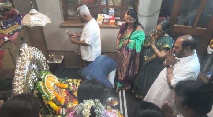 भरणे येथे श्री देवी काळकाई मातेला शिमगोत्सवात शासकीय सलामी;