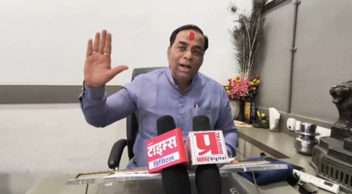 कोकण रेल्वेवर विलीनीकरणाची सावली; कोकणवासीयांचा संताप उसळला, आंदोलनाचा इशारा