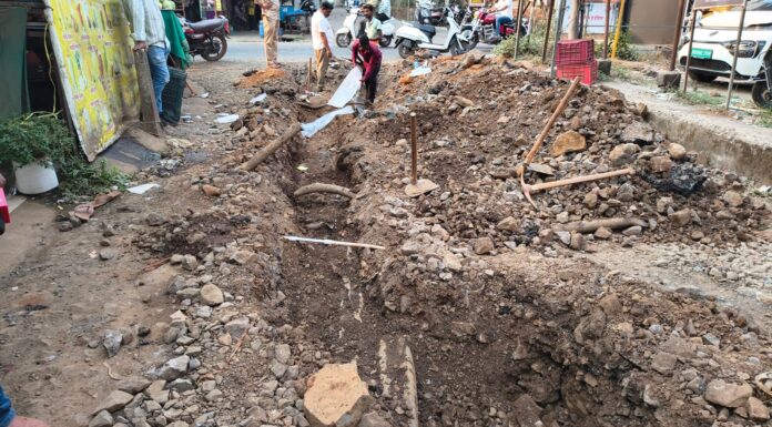खेडमध्ये महावितरणच्या ढोबळ कारभाराचा आरोप; नळपाणी योजनेच्या कामात अडथळे, चौकशीची मागणी