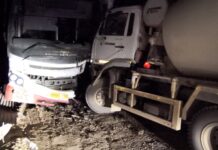 Breaking: कशेडी घाटात खेड-बोरिवली एसटी बसचा भीषण अपघात