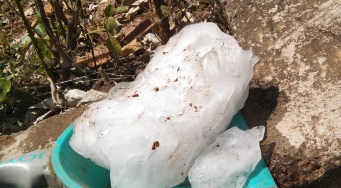 देवलीत पडलेला बर्फचा मोठा गोळा ‘मेगाक्रायोमेटोर’