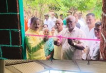 माननीय प्रसन्ना उर्फ बाळू देसाईभाजपा जिल्हा उपाध्यक्ष सिंधुदुर्ग यांच्या हस्ते फोंडाघाट पावणादेवी येथे नवीन गोशाळेचे उद्घाटन