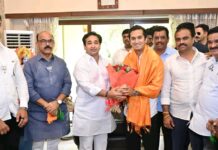 भाजपा युवा मोर्चाचे प्रदेशाध्यक्ष कृष्णराज महाडिक यांनी घेतली ना. नितेश राणे यांची सदिच्छा भेट