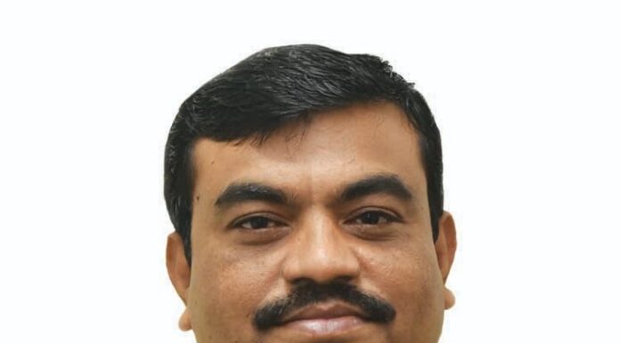 ‘सोशल मीडिया’ वरील संशोधनासाठी माहिती संचालक किशोर गांगुर्डे यांना पीएच.डी.