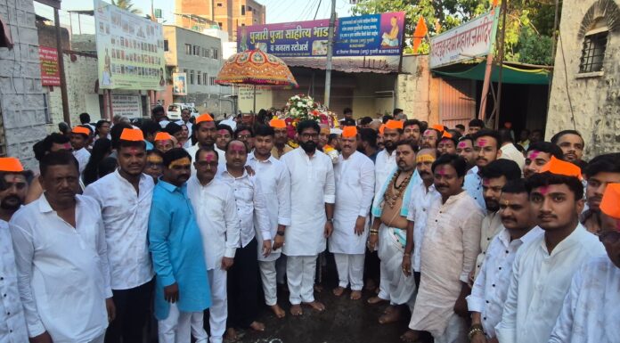 श्री स्वामी समर्थांच्या १४८ व्या पुण्यतिथी निमित्त अक्कलकोट श्री वटवृक्ष देवस्थानच्या वतीने पालखी सोहळा संपन्न.