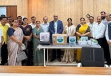 आयडीबीआय बँक रत्नागिरीकडून सी.एस.आर.(CSR) निधीतून प्राथमिक आरोग्य केंद्रांसाठी साहित्य वितरण