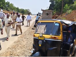 उभ्या असलेल्या रिक्षाला अज्ञात वाहनाची जोरदार धडक; रिक्षा चालकाचा दुर्दैवी मृत्यू