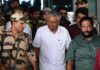 धर्माडममध्ये मुख्यमंत्री पिनाराई विजयन यांना मोठा धक्का; UDF लाटेमुळे बहुमत घटले
