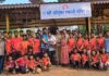 स्वराज्य अकॅडमीच्या विद्यार्थ्यांचे औदुंबर स्वामी मंदिरासाठी श्रमदान..
