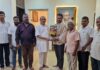 माजी राज्यमंत्री प्रवीण भोसले यांनी विक्रांत सावंत यांना दिल्या शुभेच्छा