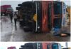 Breaking News:भोस्ते घाटात भरधाव कंटेनर पलटी; चालक जखमी, मोठी दुर्घटना टळली