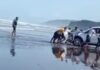 आंजर्ले-सावणे येथे भरतीच्या पाण्यात कार अडकली