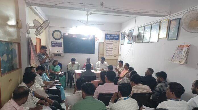 दोडामार्ग पंचायत समितीची मासिक सभा वादळी; निकृष्ट रस्ते कामे आणि कृषी, वीज विभागाच्या कारभारावरून अधिकारी धारेवर!